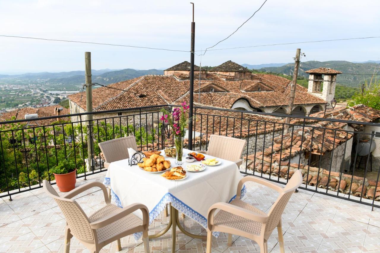 בראט Guest House Luli מראה חיצוני תמונה